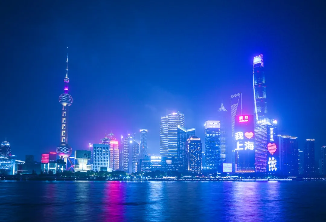 2025年企业新媒体内容营销趋势与算法偏好变化解析